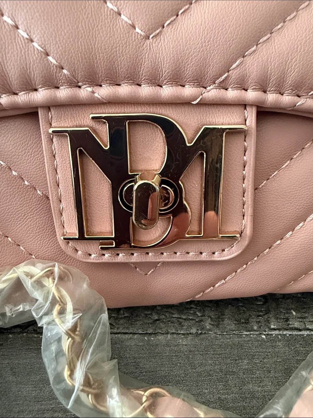 Badgley Mischka Dusty Pink Chevron Quilted Crossbody - Vegan Leather - New!!